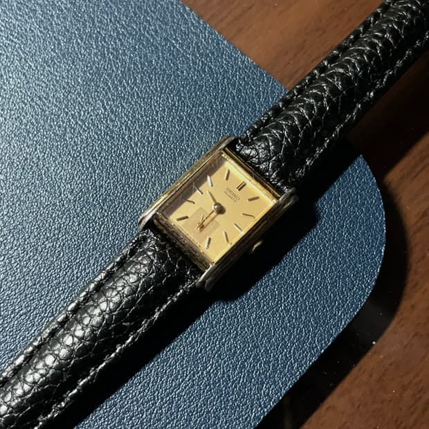 세이코 듀얼 다이얼 쿼츠 시계