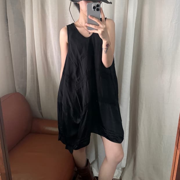 SUNAOKUWAHARA 스나오쿠와하라 세틴 원피스