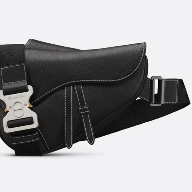 [새상품] DIOR 디올 그레인드 카프스킨 새들백 풀구성품 
