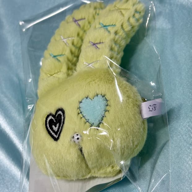 TWICE 트와이스 채영 굿즈 릴 판타지 토끼 키링