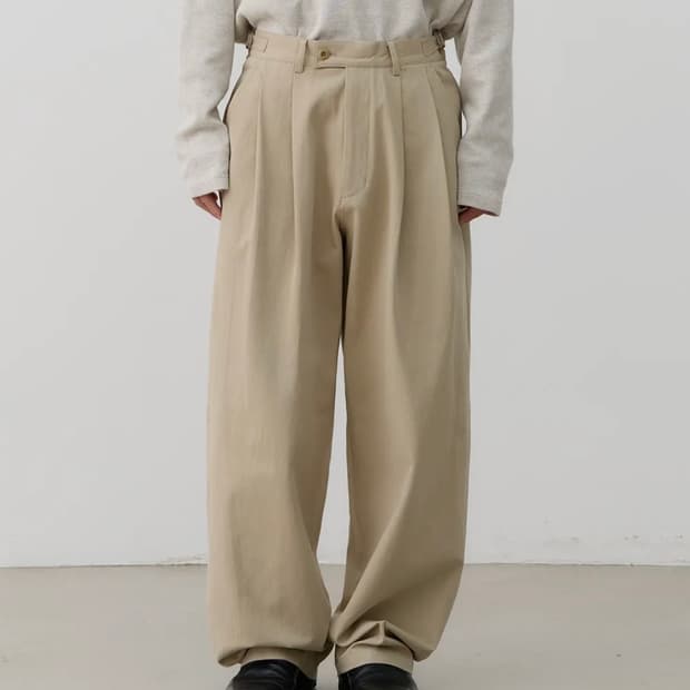 [O] 노운 와이드 치노팬츠 베이지