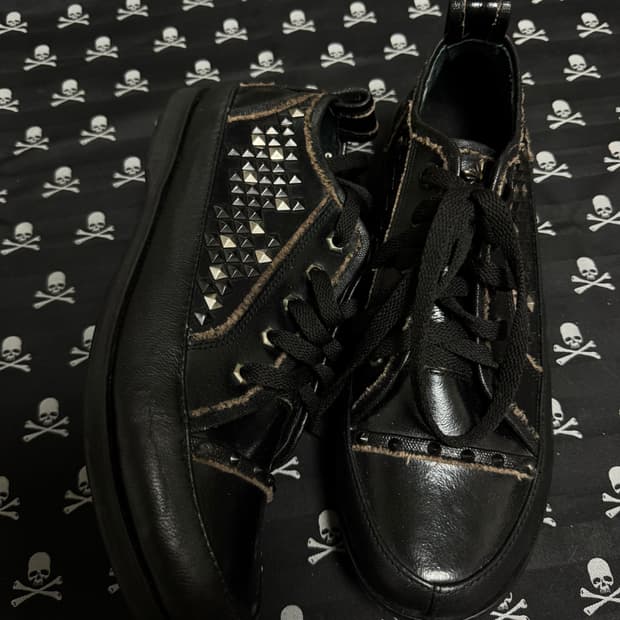 “14th addiction” VENOM Stud shoes 