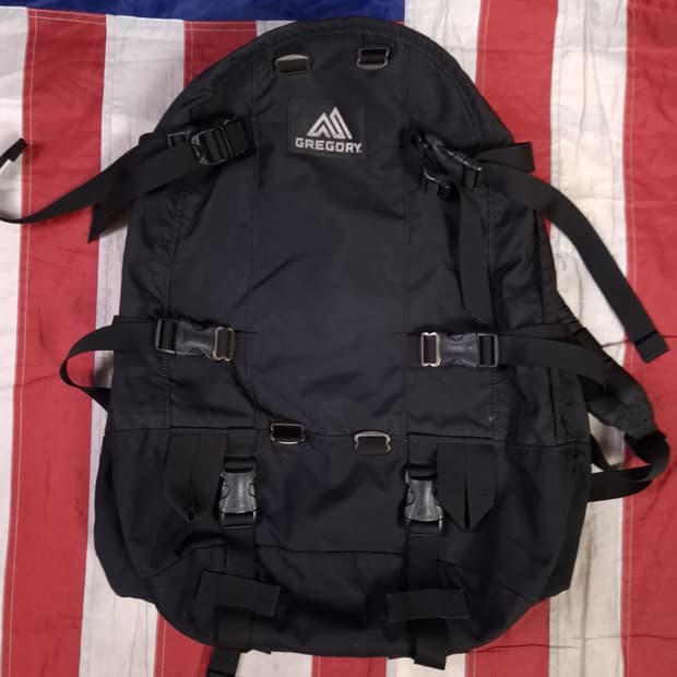 오리지날 그레고리 데이앤하프 블랙 백팩