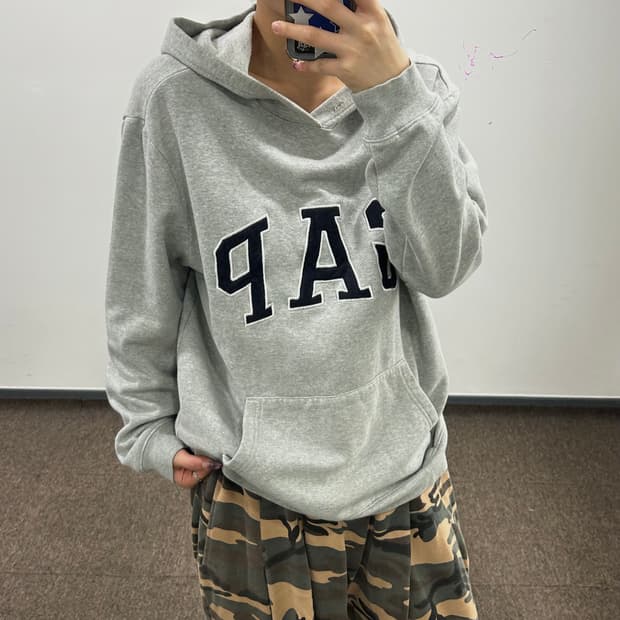 Gap 갭 블랙로고 그레이 후드티