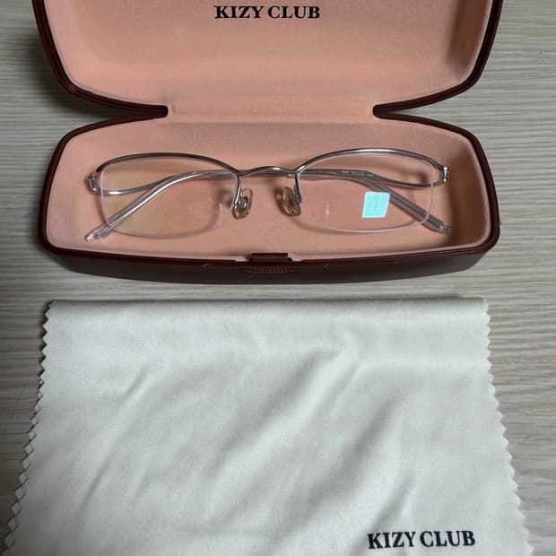 키지클럽 INVICTUS 실버 데드스탁 빈티지안경