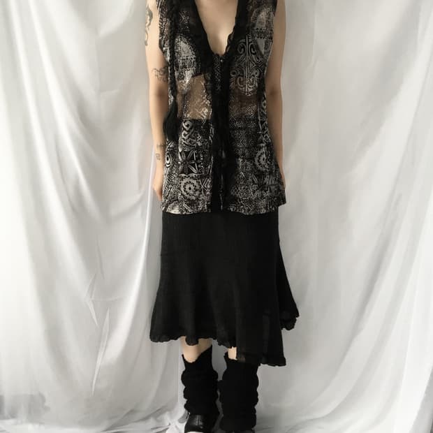 Pattern mesh vest