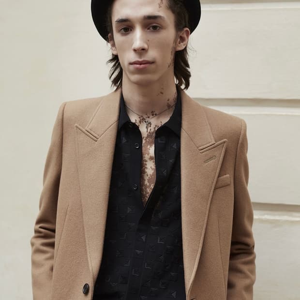 생로랑 21fw 캐시미어 코트 50