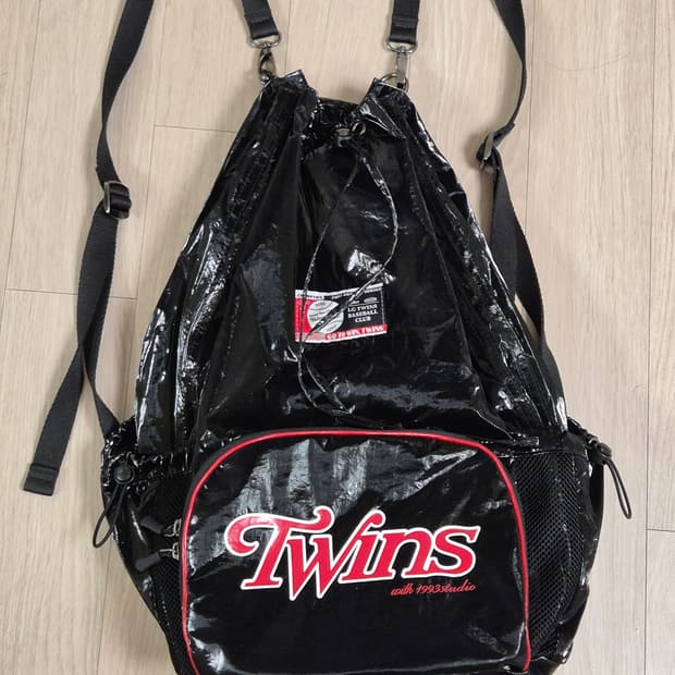 1993스튜디오 LG콜라보