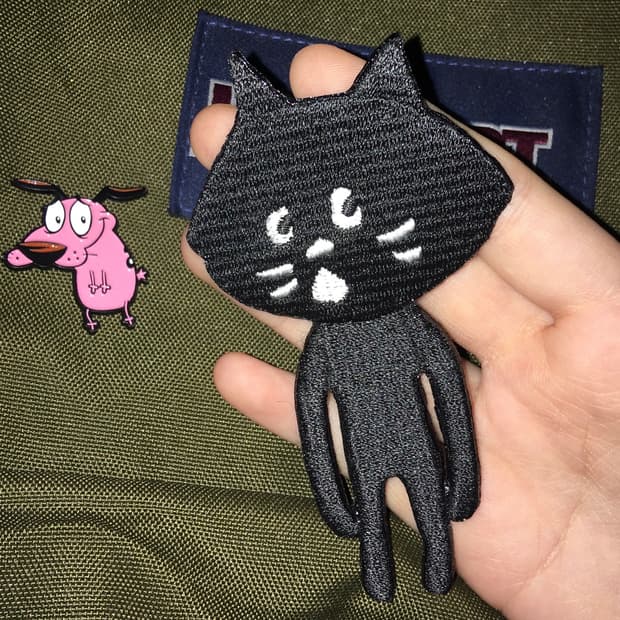 네넷냐 뱃지