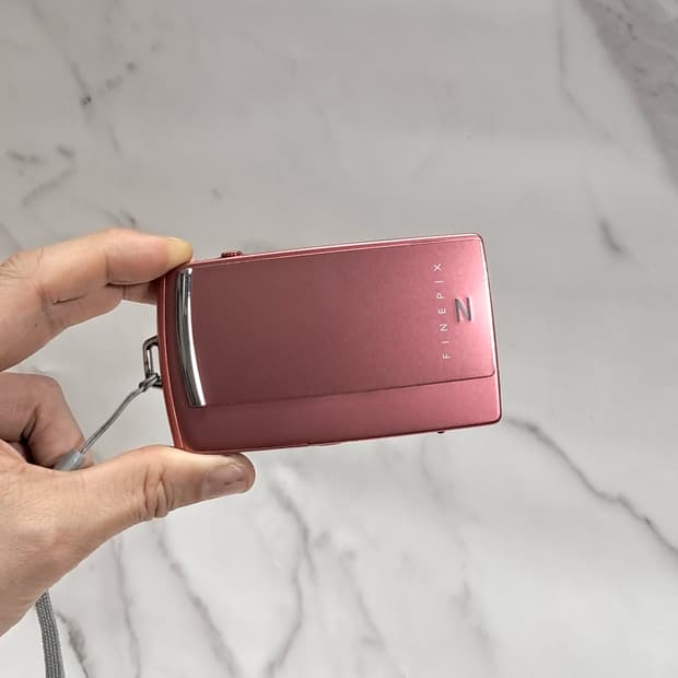 필름감성! 후지 파인픽스 Z1100 EXR 핑크 /빈티지 카메라