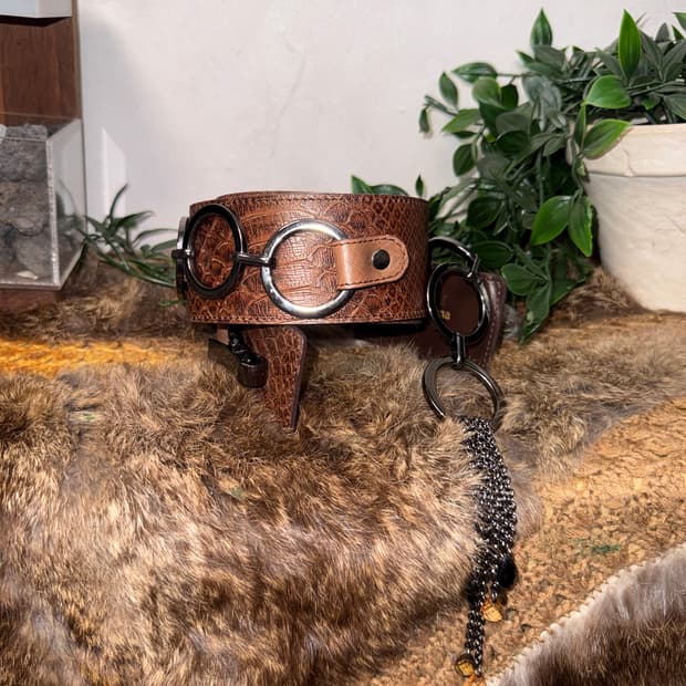 Renoma brown python ring chain belt