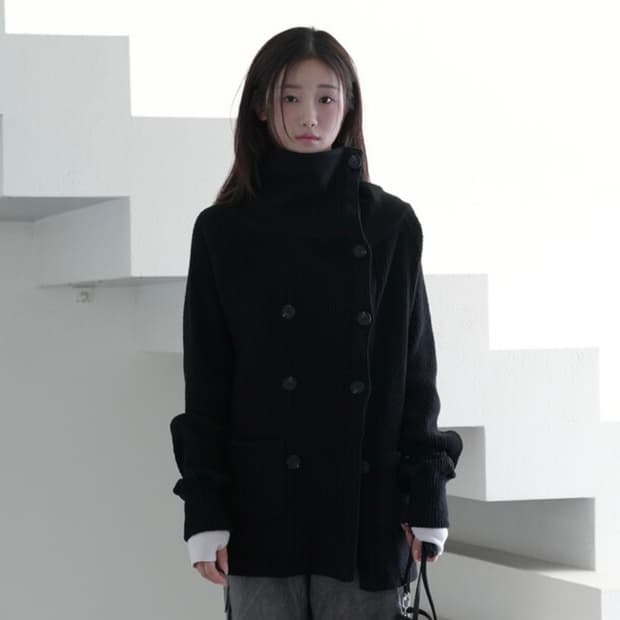 인앤양인하모니 Double button Cardigan, Black