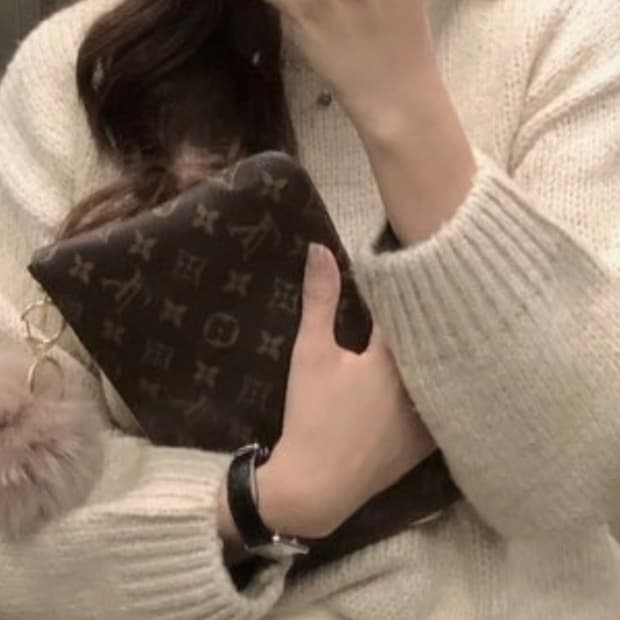 루이비통 에튀보야주pm 클러치/클러치백 정품A급(보증서O)