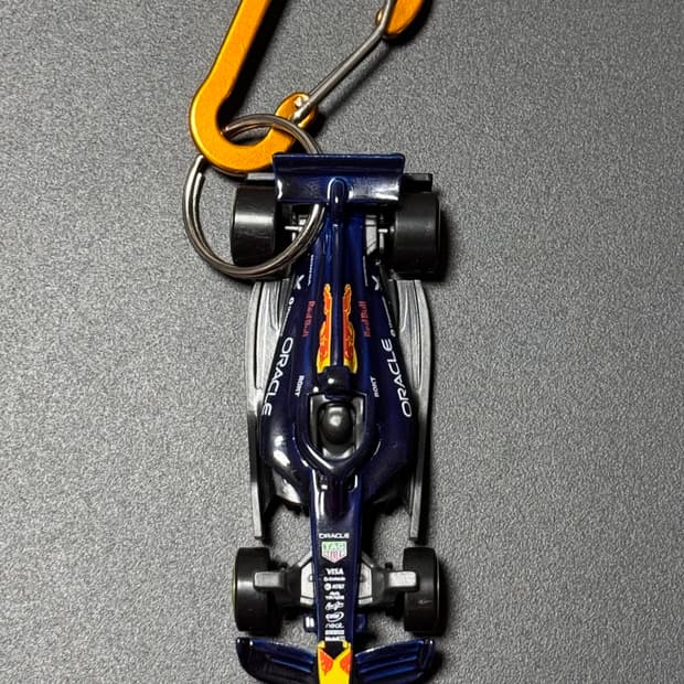 F1 레드불 키링