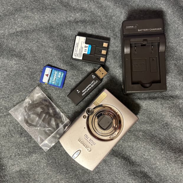 캐논 익서스750(ixus750, ixy700)