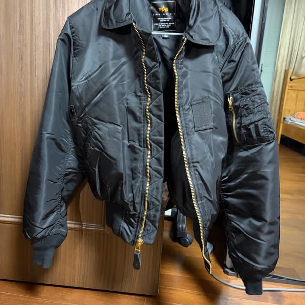 알파인더스트리 b-15 자켓 판매합니다