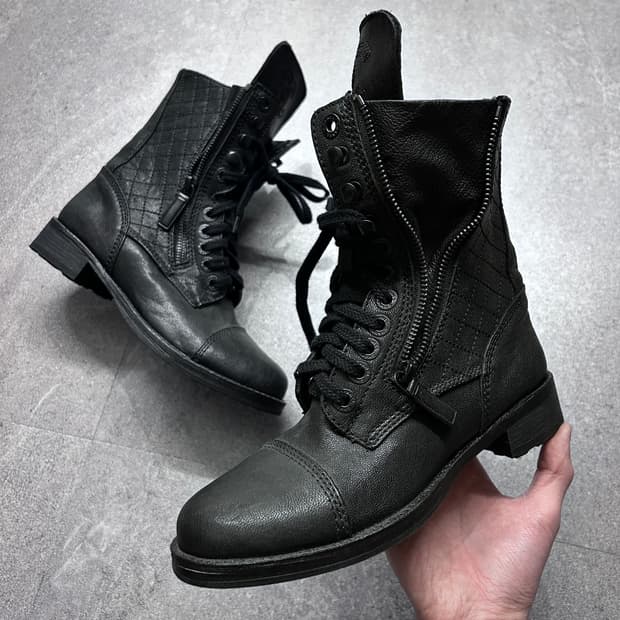 샤넬 2014 칼 라거펠트 퀼팅 컴뱃부츠