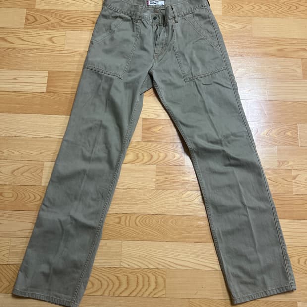 리바이스 베이지 진