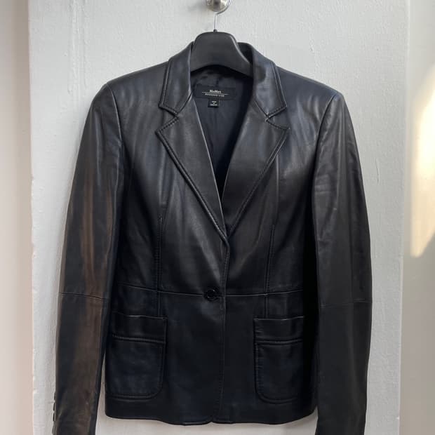 막스마라 위켄드 레더 싱글 블레이져