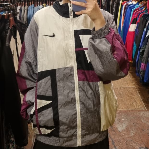 [Hi] 나이키 바람막이 화이트 / 그레이