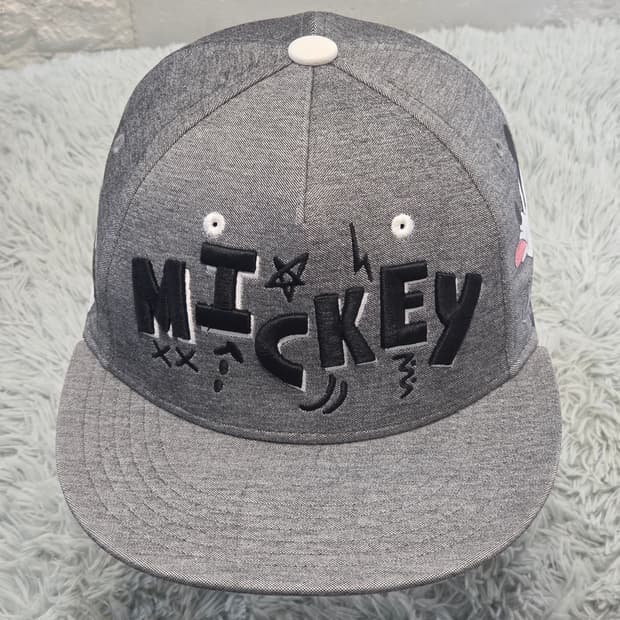L5-4:디즈니 미키마우스 그레이 스냅백(56-59)
