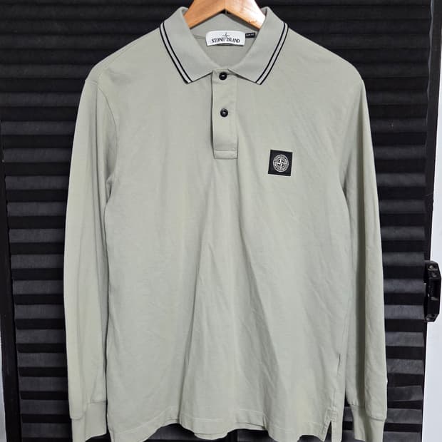 (정품) [스톤아일랜드] 컴퍼스 로고 패치 폴로 셔츠 | 00031