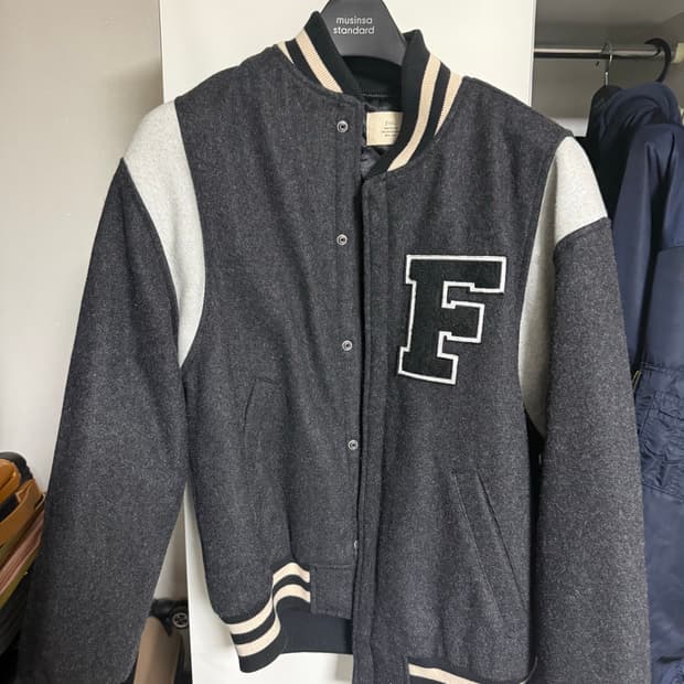 피어오브갓 에센셜 바시티 자켓 M 사이즈