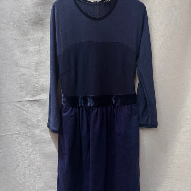 ETRO 에트로 벨벳 배색 네이비 원피스40(55)