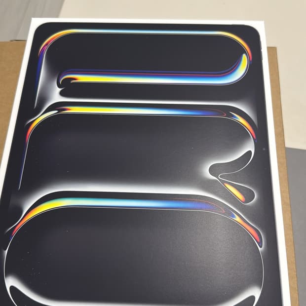 아이패드13프로m5 512기가 미개봉 자급제 
셀롤러 와이파이모델 싸게 