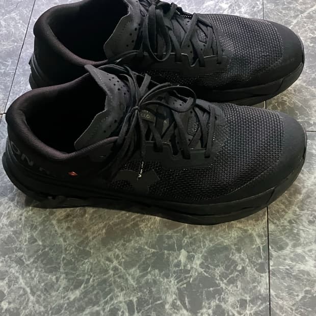 온러닝 클라우드 울트라 3 285 블랙