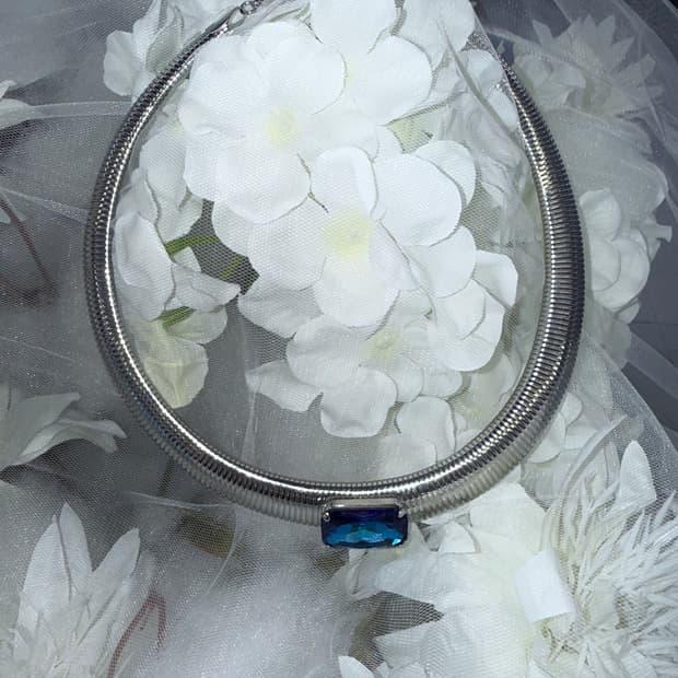 chunky crystal choker