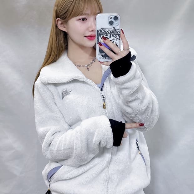 노스페이스 써밋시리즈 화이트 후리스 집업 