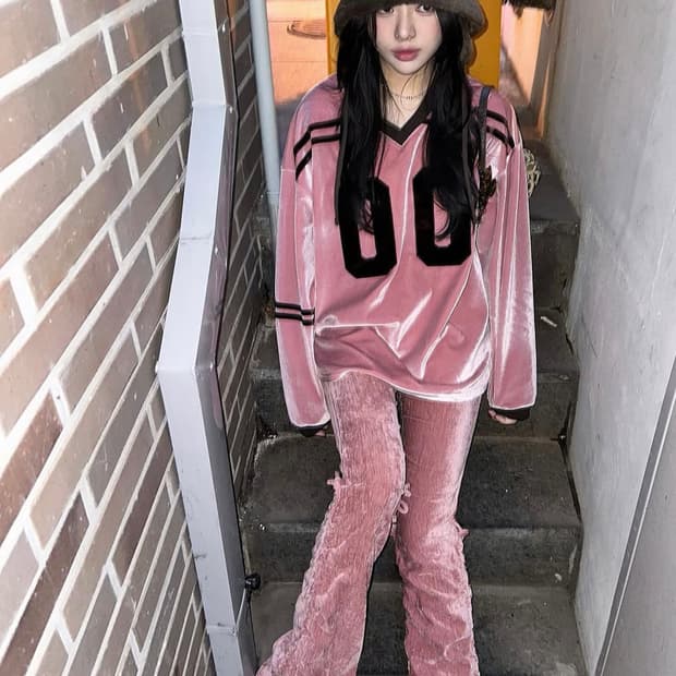 핑크 벨벳 럭비 오버 롱슬리브 긴팔 티셔츠 맨투맨