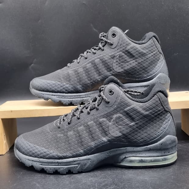 나이키 에어맥스 인비고 미드 255