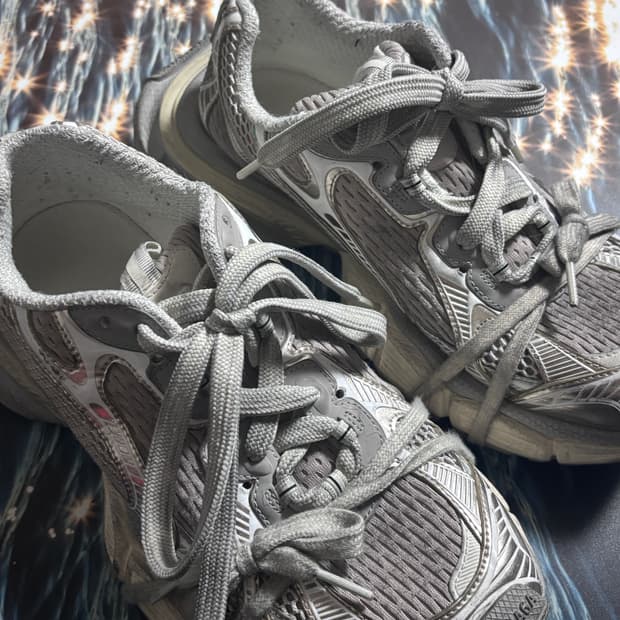 발렌시아가 3xl 에그쉘 41사이즈