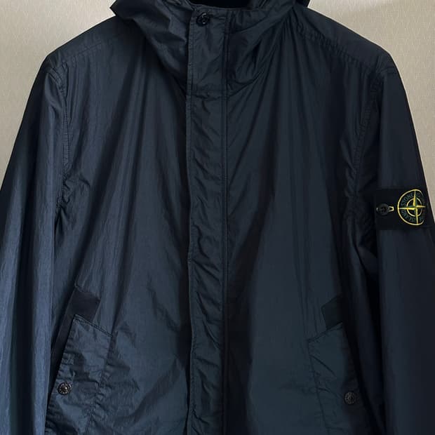 스톤아일랜드 크링클랩스 안티드롭 자켓 25ss L(105)