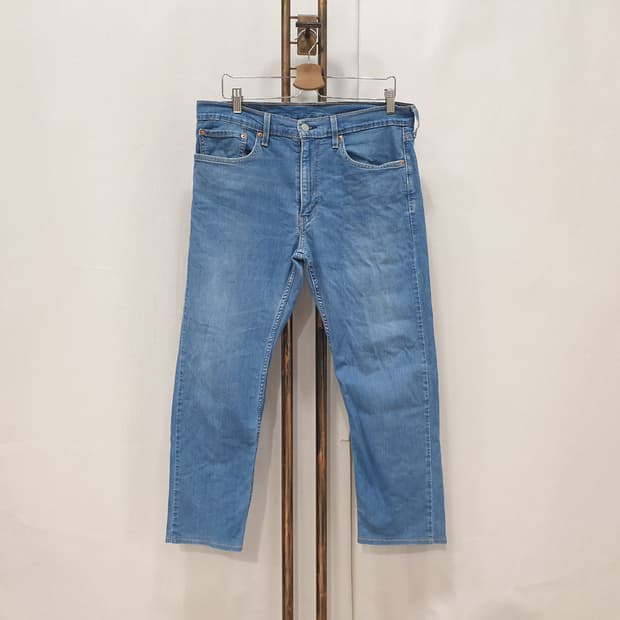 리바이스 502 테이퍼 핏 진 청바지 34