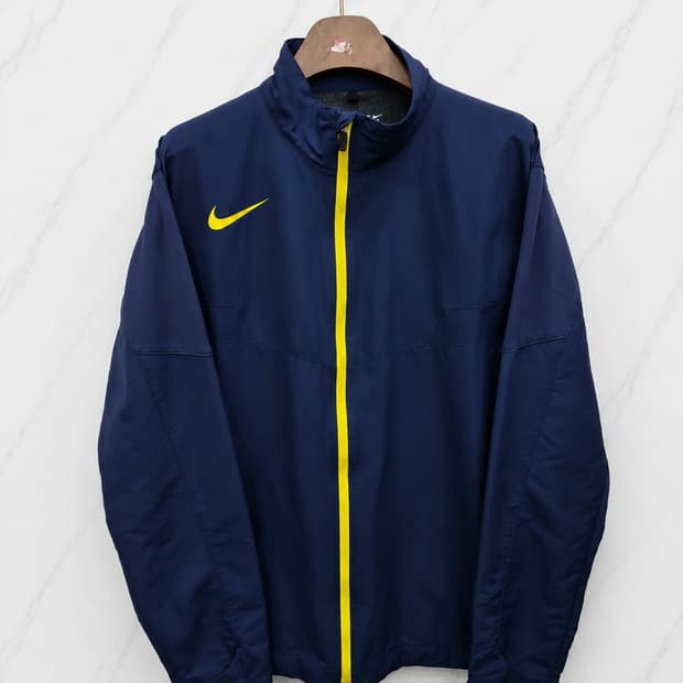 L,100 )) NIKE GOLF 나이키 골프 점퍼 ! 디자인 깔끔상태굿