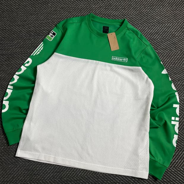 아디다스 올드스쿨 스펠로고 메쉬 트레이닝 탑y 4985