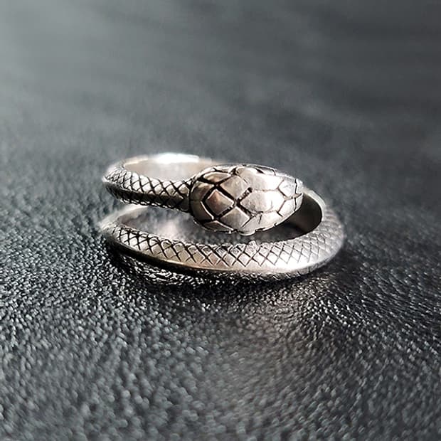 Coil Snake 실버 남자 엔틱 빈티지 명품 뱀 반지