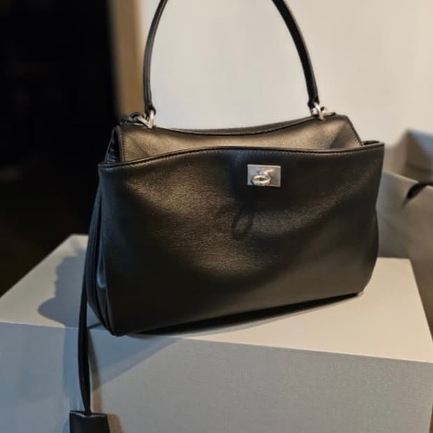 발렌시아가 로데오 백 m