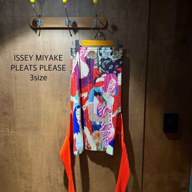 ISSEY MIYAKE PLEATS PLEASE 이세이미야케 플리츠플리즈