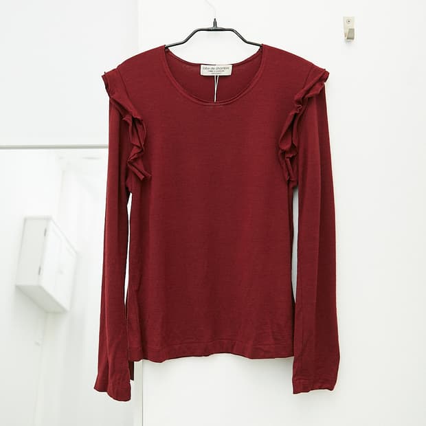 Shoulder Detail Knit Top