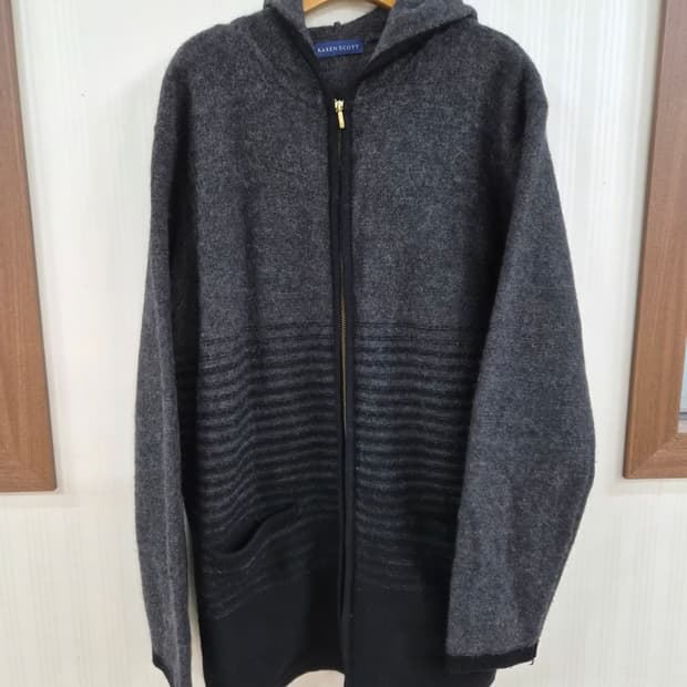 M/100) KAREN SCOTT 카렌스콧  울후드 집업 팝니다