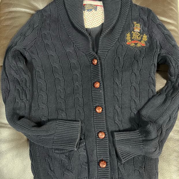 폴로진스 패치 니트가디건 