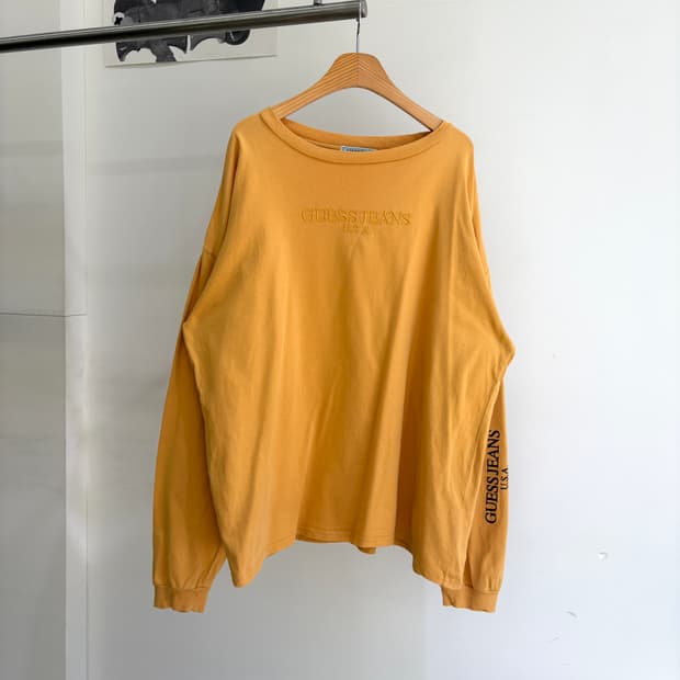 GUESS JEANS 롱슬리브