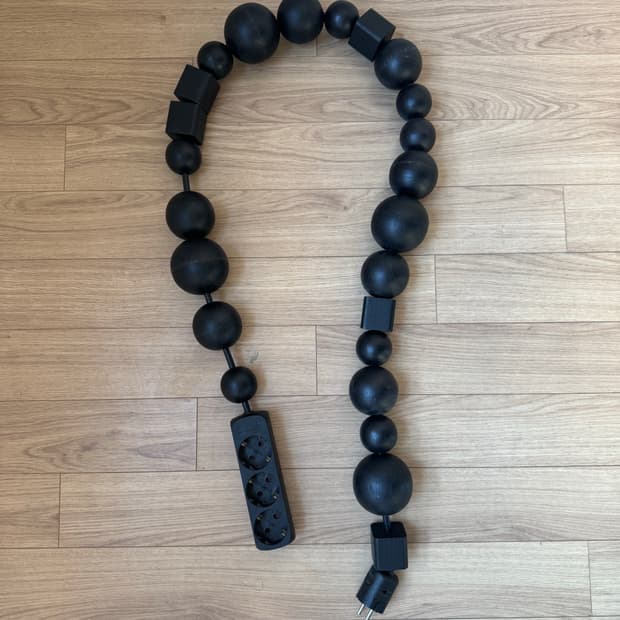 블레스 bless 콘센트 블랙