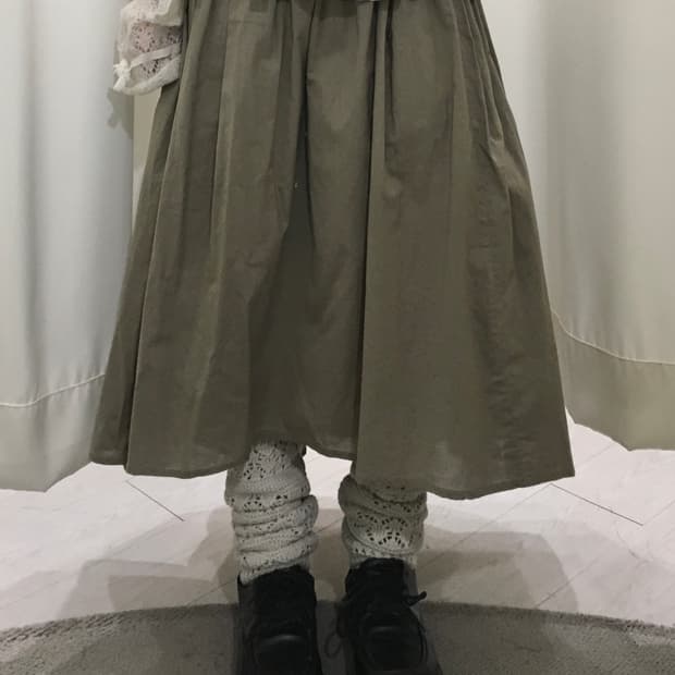 카키 모리 스커트