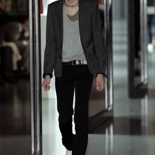 디올 옴므 슈퍼슬랜더