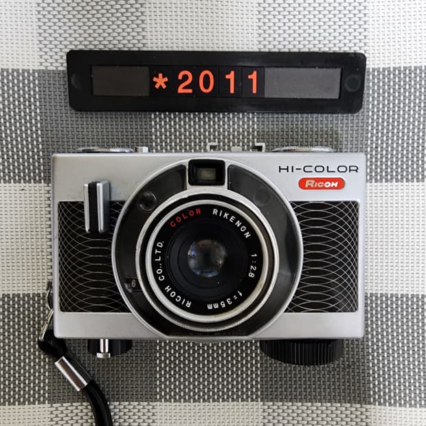 리코 하이칼라 필름카메라